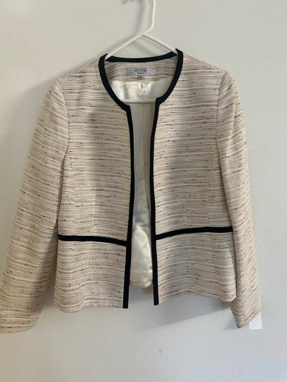 Kasper Cream Tweed Jacket with Black Trim Accents
